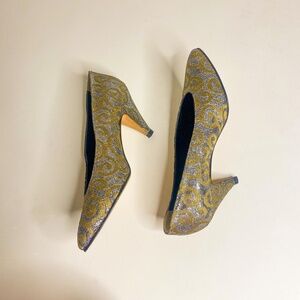 Vintage art deco shiny shoes